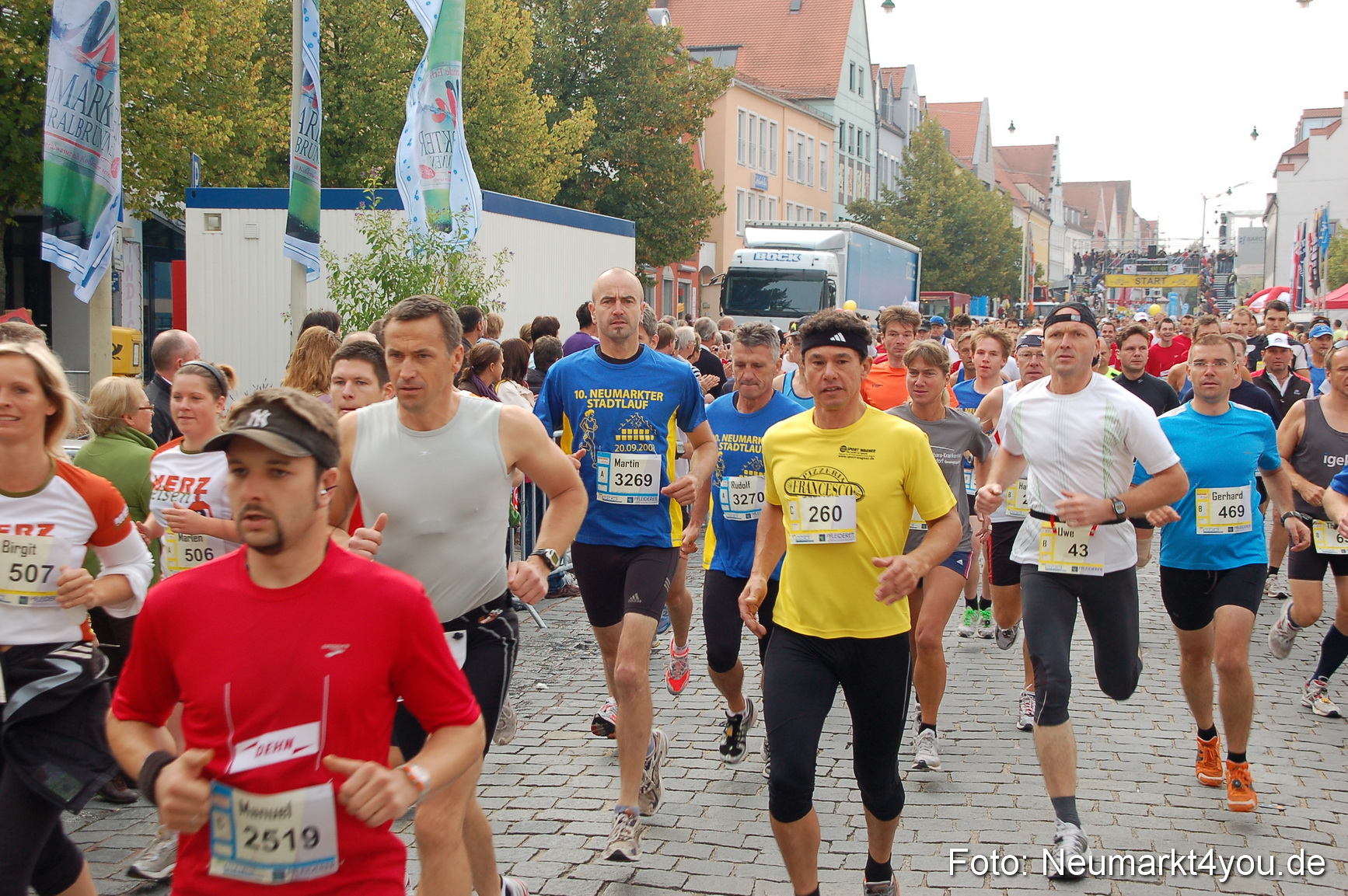 0022 Stadtlauf Neumarkt Unterer Markt 200909